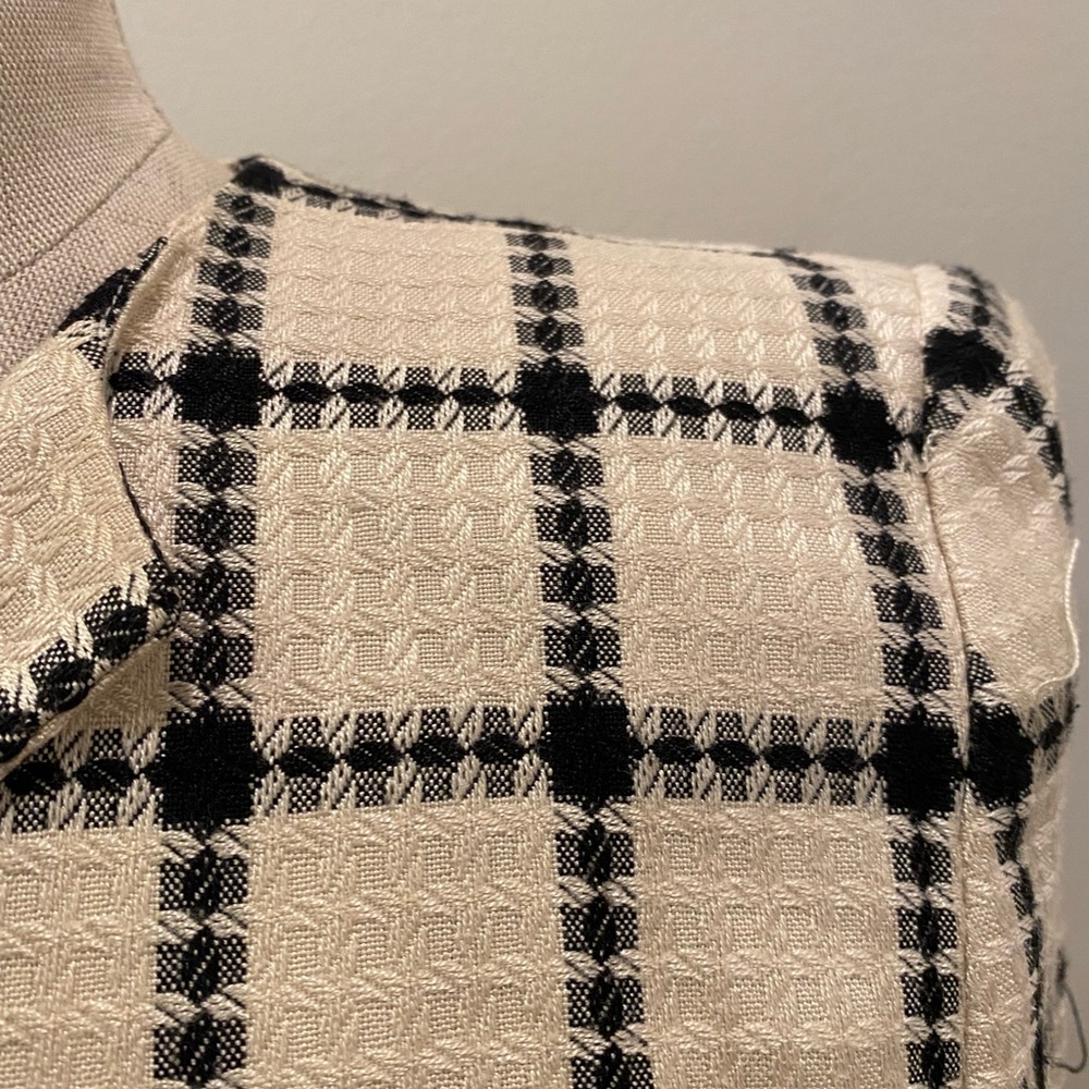 Casual Corner Womens Vintage Blazer Off White/Black Plaid /Gold Buttons/Size 2 P - Picture 12 of 13